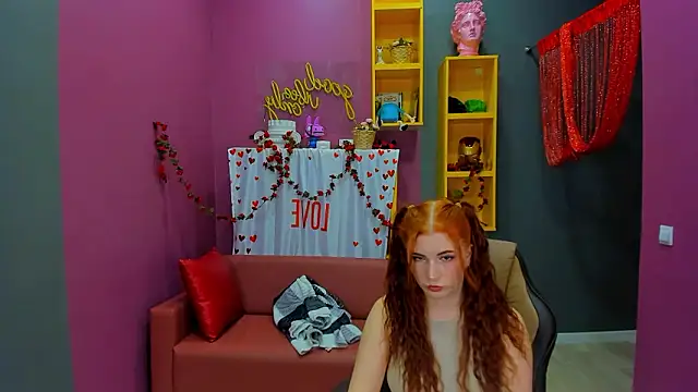 Snapshot of MiraBoom chatting on March 1, 2026, 9:26 pm MiraBoom online show from March 1, 2026, 9:26 pm