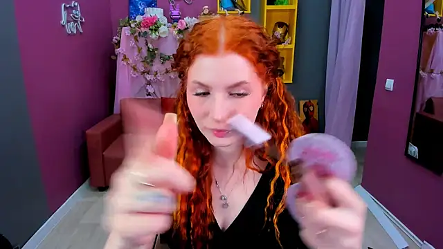 Snapshot of MiraBoom chatting on May 28, 2026, 8:48 pm MiraBoom online show from May 28, 2026, 8:48 pm
