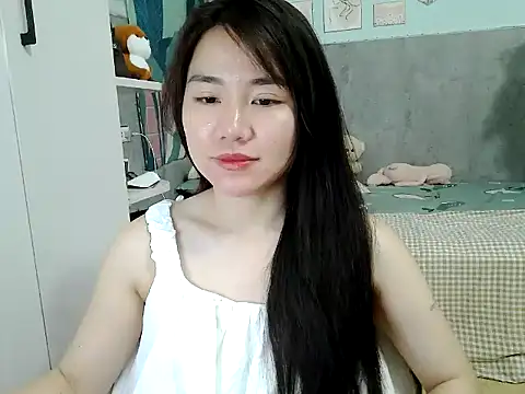 Amy8386 online show from April 19, 2026, 6:58 am