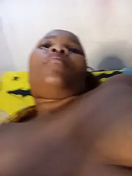 minniemoreee online show from February 14, 2026, 4:23 am