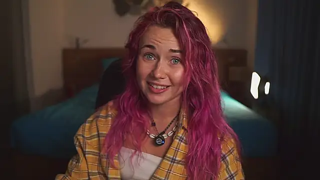 Sarah Pink online show from March 15, 2026, 2:02 pm