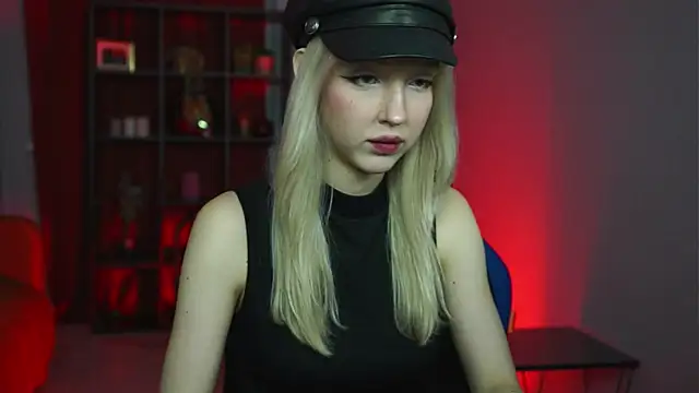 Snapshot of MaoqiBeverly chatting on February 9, 2026, 6:39 pm MaoqiBeverly online show from February 9, 2026, 6:39 pm