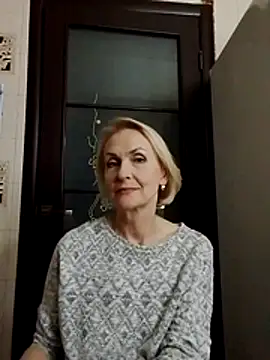 Snapshot of MichelleSolis chatting on February 28, 2026, 7:02 pm MichelleSolis online show from February 28, 2026, 7:02 pm