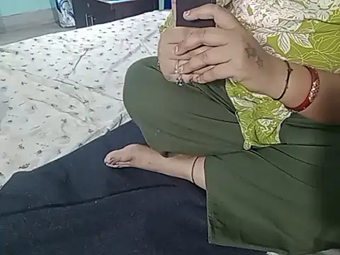 Snapshot of ANURADHA_2006 chatting on March 19, 2026, 7:25 pm ANURADHA 2006 online show from March 19, 2026, 7:25 pm