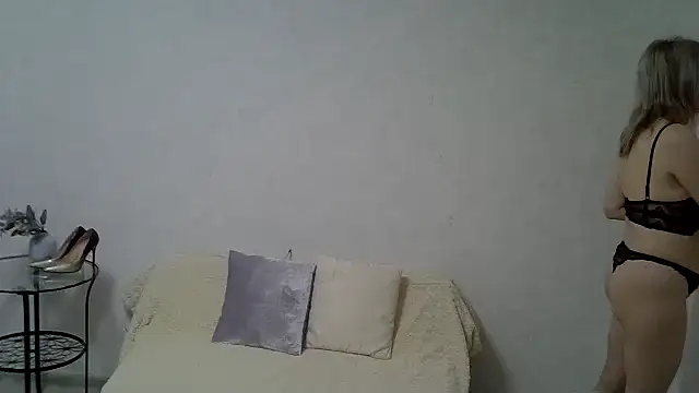 Snapshot of Opaldream chatting on February 20, 2026, 5:26 am Opaldream online show from February 20, 2026, 5:26 am