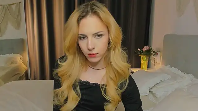 Tiffany  King online show from April 10, 2026, 5:25 am