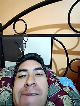 Aryane25 online show from March 18, 2026, 2:41 pm