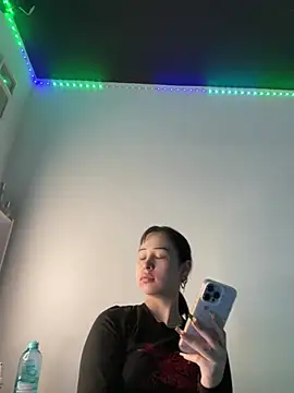 Snapshot of Just-Lilly chatting on April 26, 2026, 2:14 pm Just-Lilly online show from April 26, 2026, 2:14 pm