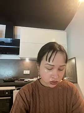 Snapshot of Just-Lilly chatting on May 24, 2026, 3:56 pm Just-Lilly online show from May 24, 2026, 3:56 pm
