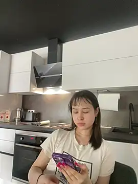 Snapshot of Just-Lilly chatting on May 11, 2026, 2:40 pm Just-Lilly online show from May 11, 2026, 2:40 pm