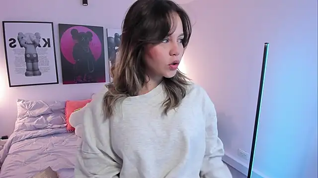 Hey lucy   online show from February 10, 2026, 11:42 am