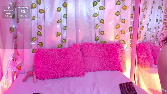 Snapshot of AlannaSmiless chatting on March 28, 2026, 1:06 am AlannaSmiless online show from March 28, 2026, 1:06 am