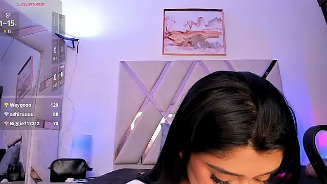 Snapshot of Lucia_velez chatting on February 15, 2026, 7:51 am Lucia velez online show from February 15, 2026, 7:51 am