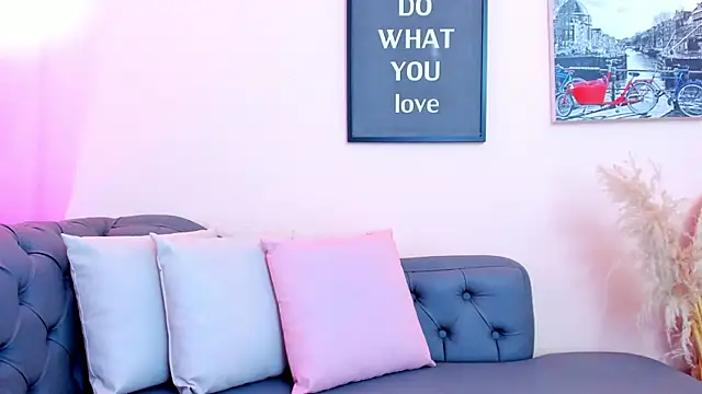 Alison bellee online show from February 21, 2026, 11:23 am