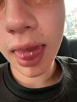 Snapshot of AlexanderCollman2 chatting on February 5, 2026, 6:48 pm AlexanderCollman2 online show from February 5, 2026, 6:48 pm