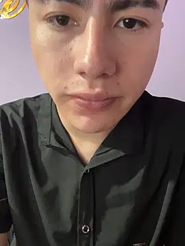 Snapshot of AlexanderCollman2 chatting on March 8, 2026, 2:04 am AlexanderCollman2 online show from March 8, 2026, 2:04 am