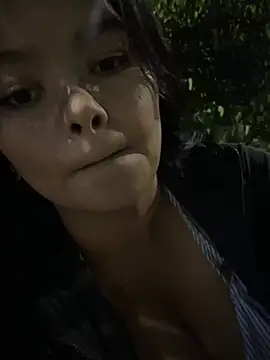 moonhelen online show from March 8, 2026, 3:10 am