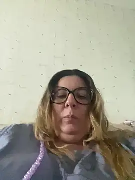 Snapshot of JasmineGlow7 chatting on April 19, 2026, 6:10 pm JasmineGlow7 online show from April 19, 2026, 6:10 pm