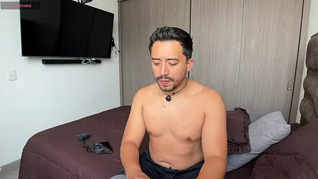 Sofii n Diego online show from March 31, 2026, 3:14 pm