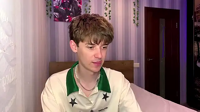 Sweet Dude online show from April 21, 2026, 2:56 pm