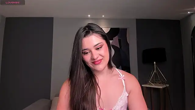 Snapshot of DemiNova chatting on March 31, 2026, 10:39 am DemiNova online show from March 31, 2026, 10:39 am