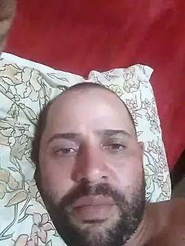 Snapshot of pau-de-ourod chatting on May 6, 2026, 8:57 pm pau-de-ourod online show from May 6, 2026, 8:57 pm