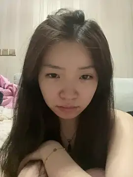Snapshot of Rabbit-15 chatting on July 17, 2026, 1:52 pm Rabbit-15 online show from July 17, 2026, 1:52 pm