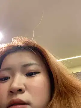 Snapshot of Rabbit-15 chatting on April 8, 2026, 1:56 pm Rabbit-15 online show from April 8, 2026, 1:56 pm