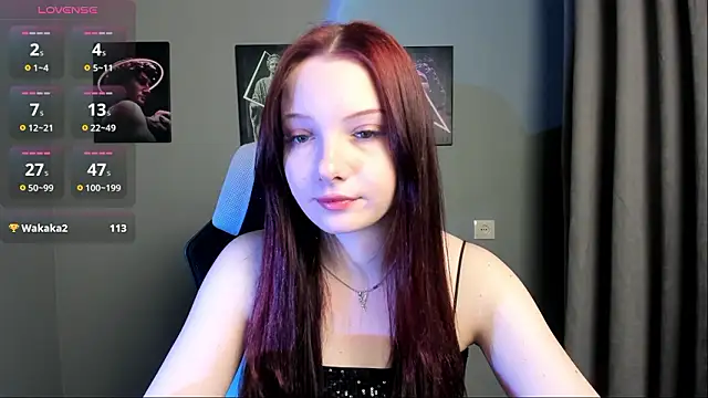 Snapshot of AuroraKane chatting on March 18, 2026, 4:52 pm AuroraKane online show from March 18, 2026, 4:52 pm