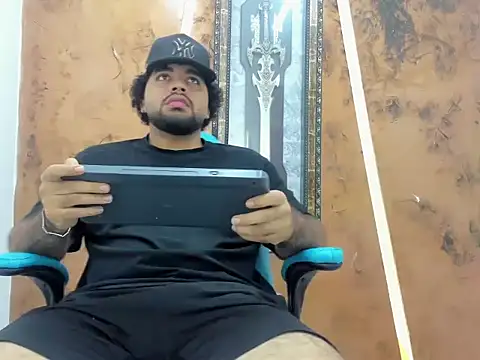 Snapshot of Chris_Evans22 chatting on March 1, 2026, 7:47 pm Chris Evans22 online show from March 1, 2026, 7:47 pm