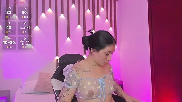 Snapshot of charlottee27_ chatting on May 28, 2026, 1:57 am charlottee27 online show from May 28, 2026, 1:57 am