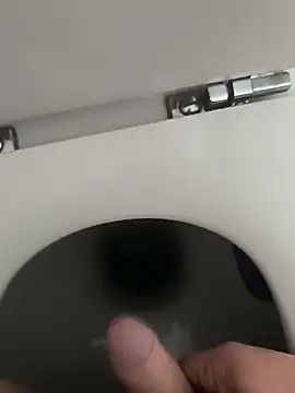 Snapshot of JMM1900 chatting on February 9, 2026, 8:23 am JMM1900 online show from February 9, 2026, 8:23 am