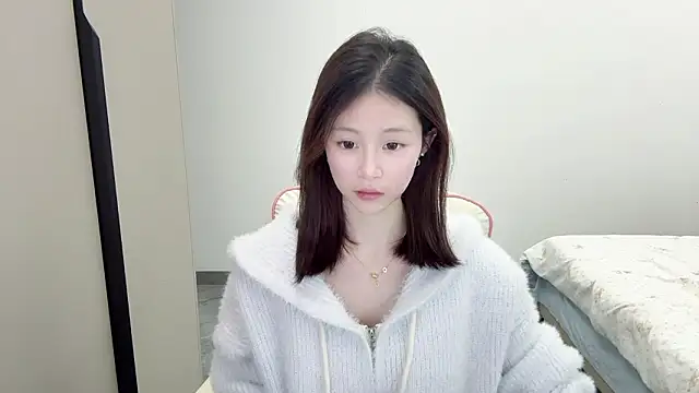 DYyyyyy-- online show from February 10, 2026, 12:37 pm