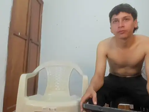 badboy420  online show from February 20, 2026, 10:12 pm