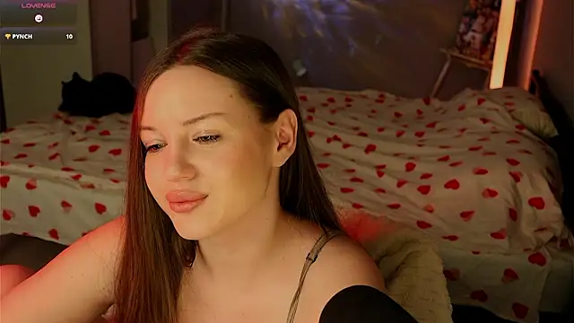 Alisia here online show from March 27, 2026, 7:48 pm