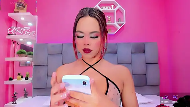 Snapshot of ManuelaJohnson chatting on April 13, 2026, 12:42 pm ManuelaJohnson online show from April 13, 2026, 12:42 pm