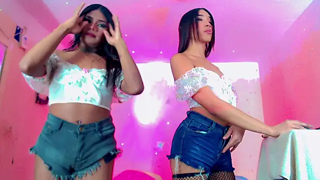 Snapshot of MiaFernandadoll chatting on March 2, 2026, 5:08 am MiaFernandadoll online show from March 2, 2026, 5:08 am