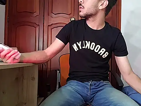  s33bas online show from April 23, 2026, 10:55 pm