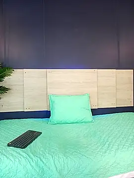 Snapshot of GrettaRouse chatting on March 19, 2026, 1:38 am GrettaRouse online show from March 19, 2026, 1:38 am