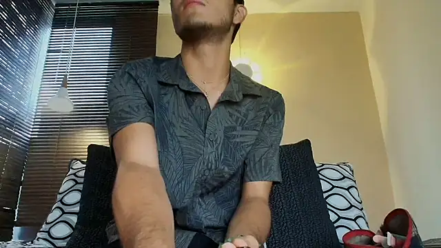 Damon Salvarote S online show from February 19, 2026, 7:44 pm