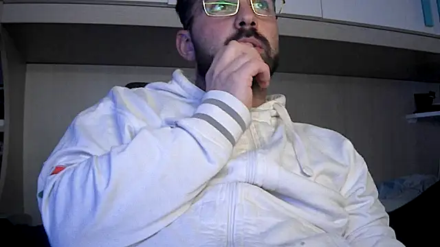 Snapshot of no-name15 chatting on February 20, 2026, 4:53 pm no-name15 online show from February 20, 2026, 4:53 pm