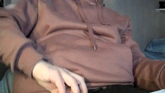 Snapshot of no-name15 chatting on February 19, 2026, 6:27 pm no-name15 online show from February 19, 2026, 6:27 pm