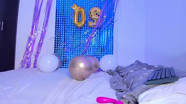  FuckingYoungs  online show from March 19, 2026, 1:27 am