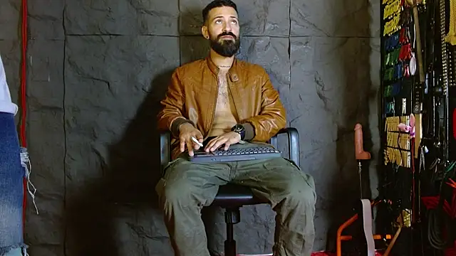 Hardcore Room Bdsm  online show from February 25, 2026, 4:01 am