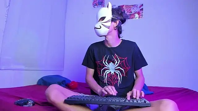 Snapshot of Senpai_Lover_ chatting on June 28, 2026, 8:15 pm Senpai Lover online show from June 28, 2026, 8:15 pm