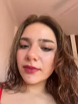 honeymuse online show from February 16, 2026, 8:40 pm