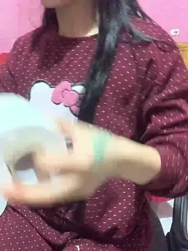 Snapshot of Naily_ chatting on February 4, 2026, 7:58 am Naily online show from February 4, 2026, 7:58 am