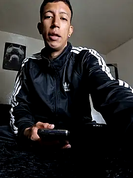 Sebastian Villamarin online show from February 10, 2026, 4:11 am