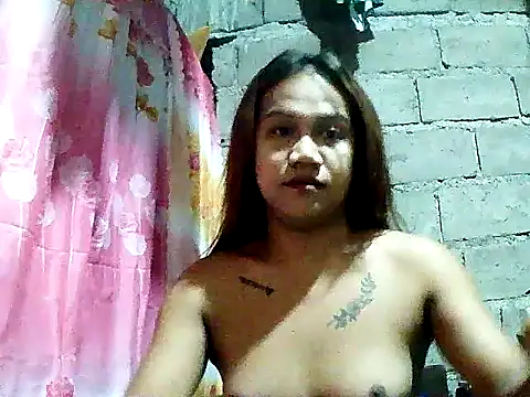 Snapshot of Queen-barbie chatting on February 3, 2026, 3:50 pm Queen-barbie online show from February 3, 2026, 3:50 pm