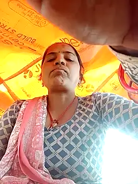 Snapshot of Manu_mehta chatting on February 20, 2026, 8:49 am Manu mehta online show from February 20, 2026, 8:49 am